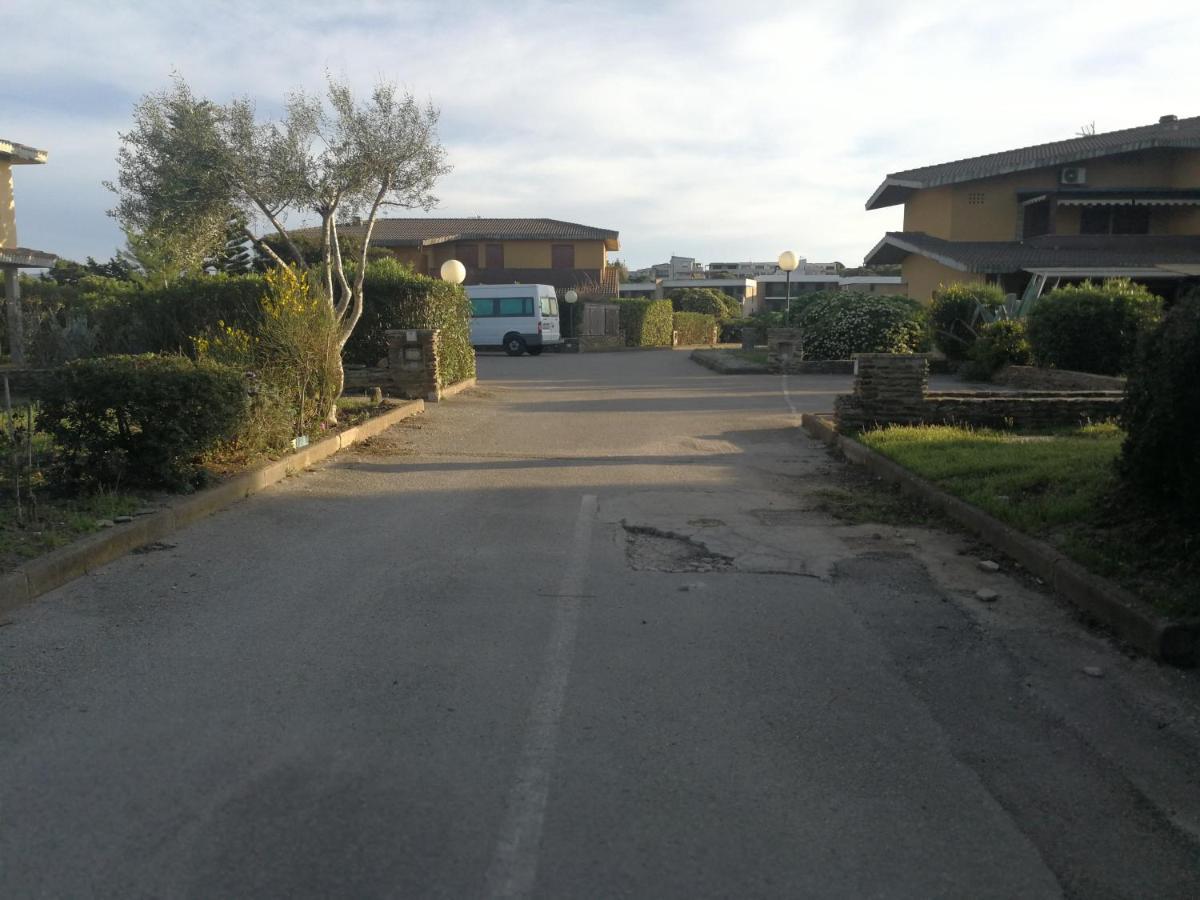 Ferienwohnung L' Elicriso, A Pochi Passi Dal Mare Con Giardino Privato - The Elicriso, A Few Meters From The Sea, With Private Garden Stintino Exterior foto