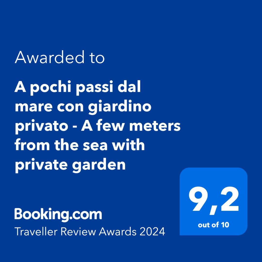 Ferienwohnung L' Elicriso, A Pochi Passi Dal Mare Con Giardino Privato - The Elicriso, A Few Meters From The Sea, With Private Garden Stintino Exterior foto